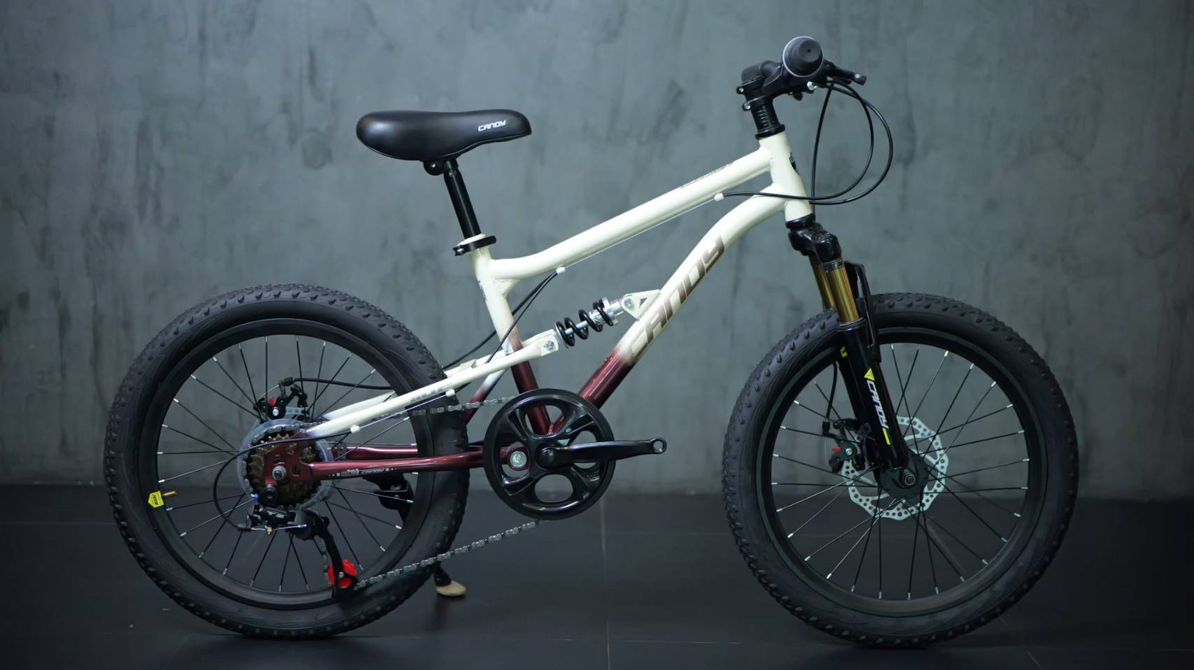 Candy Up 20-Inch Mountain Bike - Image 2